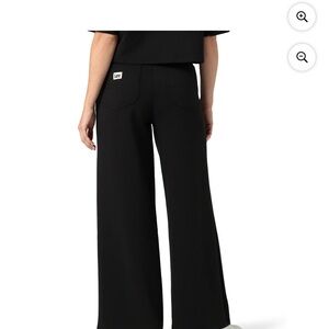 Lee Women's Wide Leg Slouch Pant with Crop Top (TikTok Famous)
